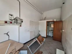 #2639819 Locale commerciale di 49 mq