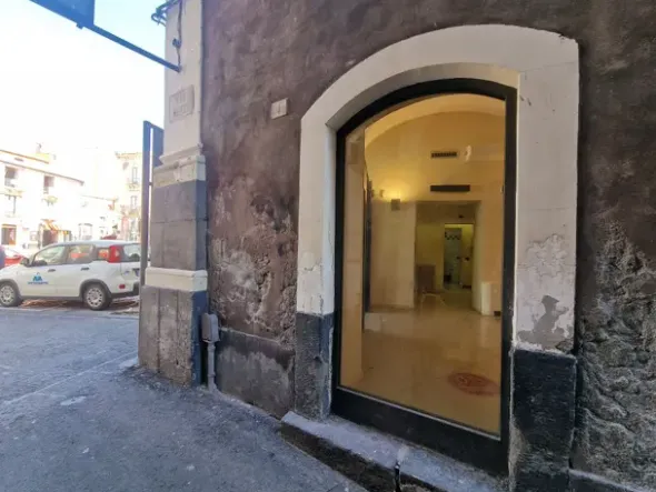 #2519013 Locale commerciale e laboratorio nel centro storico
