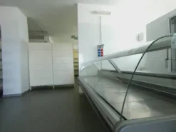 #13938 Locale commerciale in complesso turistico (sub 11)