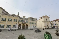 #2529005 Locale commerciale in Vendita _ LIVORNO FERRARIS