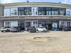 #2515047 Locale commerciale su due piani