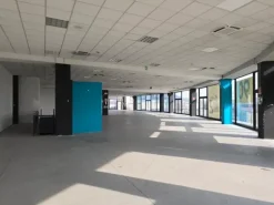 #2515047 Locale commerciale su due piani
