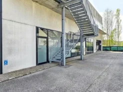 #2515047 Locale commerciale su due piani