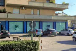 #19686 Locali adibiti ad istituto di credito