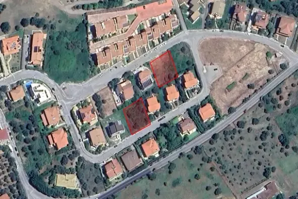 #24780 Lotti edificabili a destinazione residenziale
