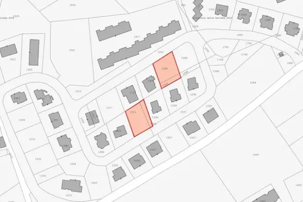 #24780 Lotti edificabili a destinazione residenziale