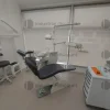 13#8917 Lotto blocco diArredo tecnico e materiale di consumo da ambulatorio odontoriatrico
