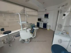 13#8917 Lotto blocco diArredo tecnico e materiale di consumo da ambulatorio odontoriatrico