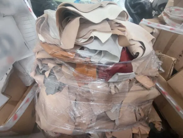 3#8463 Lotto blocco di rimanenze di magazzino e macchine per la lavorazione di calzature