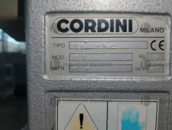 208#8883 Lotto macchinari per la confezione e lavorazione pelli
