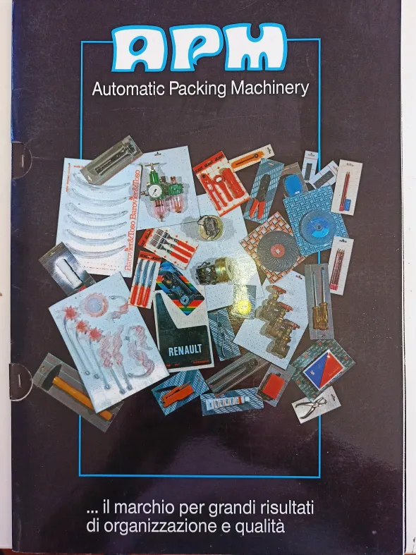 MACCHINA CONFEZIONATRICE E TERMOFORMATRICE MARCA APM