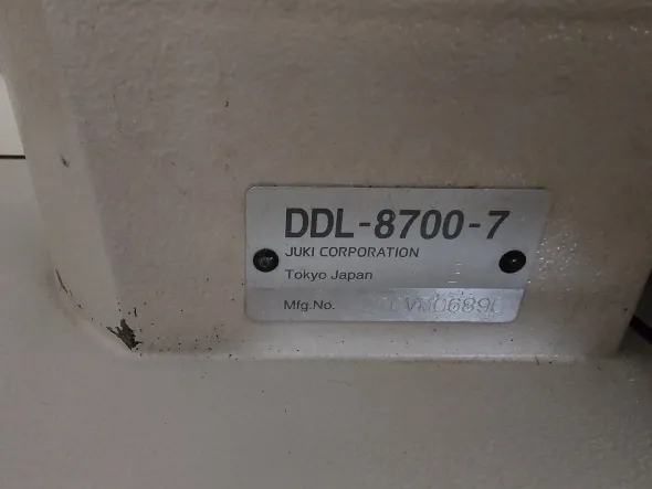 Macchina da cucire lineare Juki DDL-8700