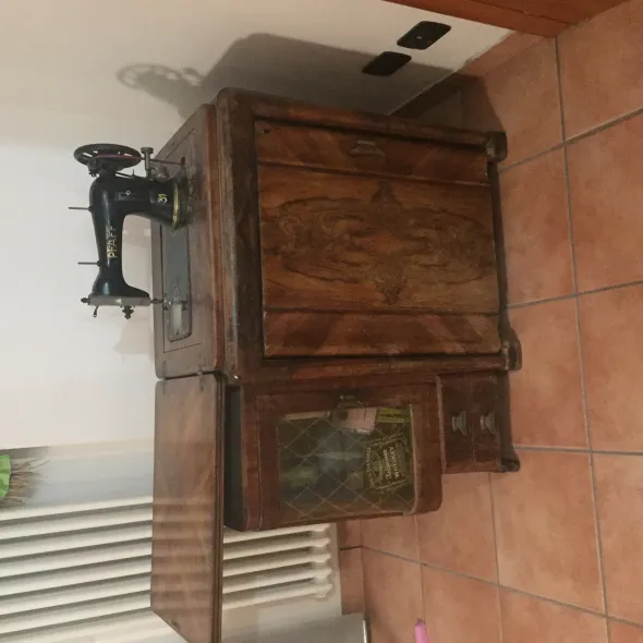 Macchina da cucire PFAFF 31