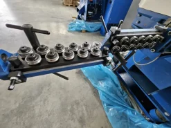Macchina fabricazione chiodi