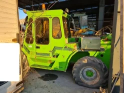 2#5800 Macchina operatrice semovente Merlo
