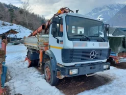 1#6148 Macchina operatrice semovente Mercedes Benz