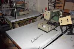 21#3856 Macchina per cucire Rimoldi