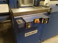 Macchina per la punzonatura dei profili INTESO S3130T