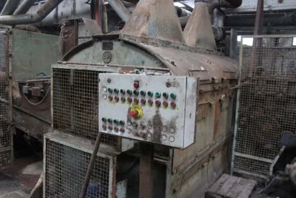 1#7482 Macchinari e attrezzature per carbonizzo e autocarro Iveco