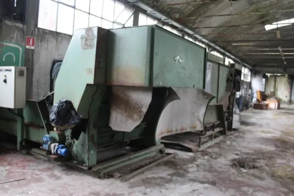 1#7482 Macchinari e attrezzature per carbonizzo e autocarro Iveco