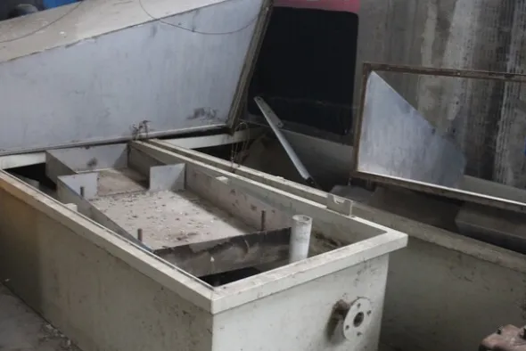 1#7482 Macchinari e attrezzature per carbonizzo e autocarro Iveco