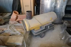 11#7071 Macchinari ed attrezzatura per falegnameria