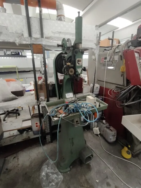 24#7518 Macchinari ed attrezzature per calzaturificio