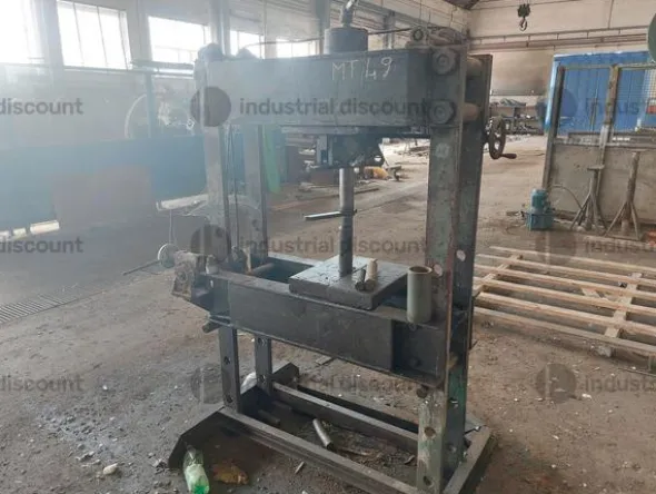 2#9578 Macchinari industriali e attrezzatura