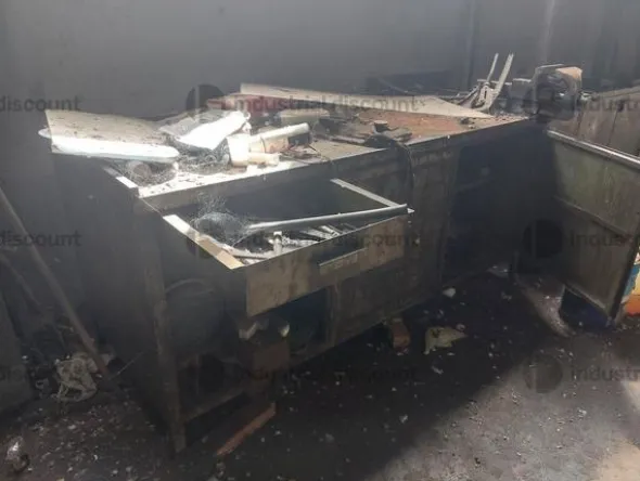 2#9578 Macchinari industriali e attrezzatura