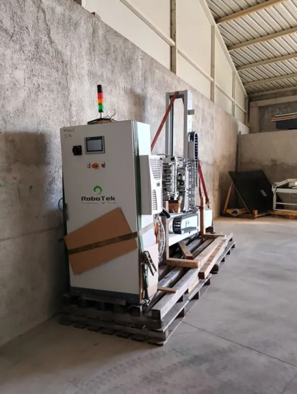 2#8415 Macchinario pesatrice insaccatrice e Robot Tek