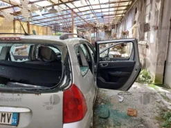 15#7722 Macchinari per la lavorazione del marmo autocarri Peugeot e arredi ufficio