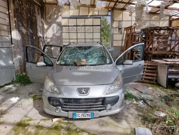 15#7722 Macchinari per la lavorazione del marmo autocarri Peugeot e arredi ufficio
