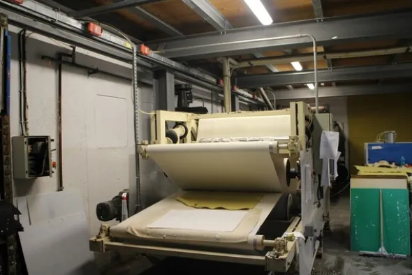 1#5656 Macchinari per la produzione di carta e arredi ufficio