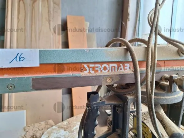 9#9200 Macchinari per lavorazione legno muniteria e ricambi vari