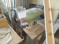 9#9200 Macchinari per lavorazione legno muniteria e ricambi vari