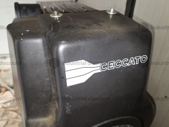 9#9200 Macchinari per lavorazione legno muniteria e ricambi vari