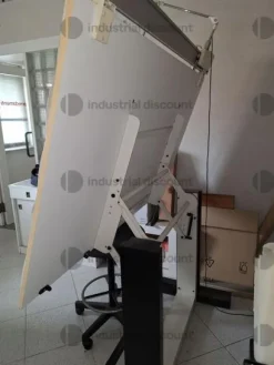 9#9200 Macchinari per lavorazione legno muniteria e ricambi vari