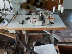 2#6201 Macchinari tessili e arredamento ufficio