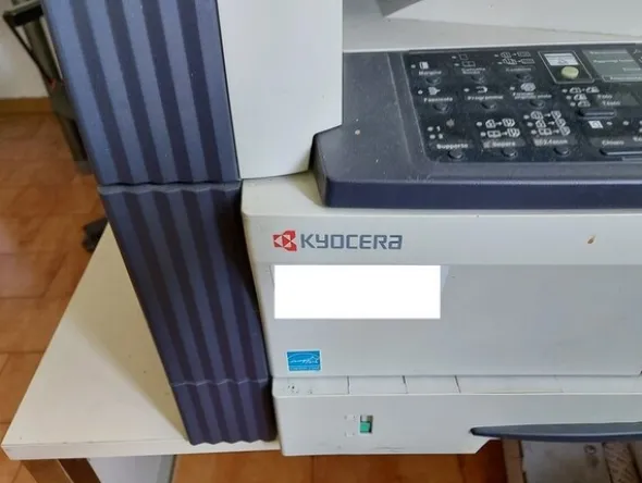 2#6201 Macchinari tessili e arredamento ufficio