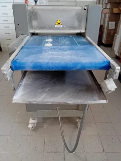 Macchina Stendi pizza automatica