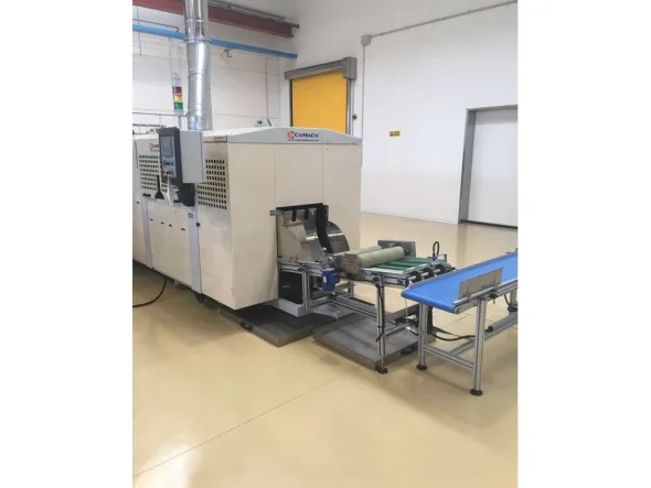 macchina wafer industriale