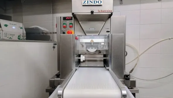 2#8315 Macchina ZINDO mod. BARESINA 3