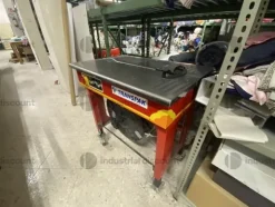 12#9748 Macchine da cucire e accessori sartoriali