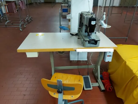 7#7447 Macchine da cucito Pfaff e attaccabottoni