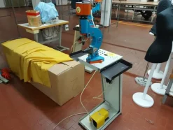 7#7447 Macchine da cucito Pfaff e attaccabottoni
