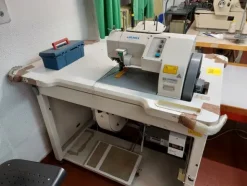 7#7447 Macchine da cucito Pfaff e attaccabottoni