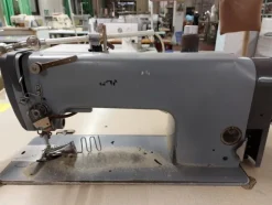 7#7447 Macchine da cucito Pfaff e attaccabottoni