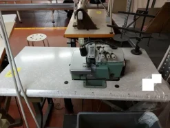 7#7447 Macchine da cucito Pfaff e attaccabottoni