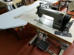 7#7447 Macchine da cucito Pfaff e attaccabottoni