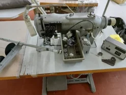 7#7447 Macchine da cucito Pfaff e attaccabottoni